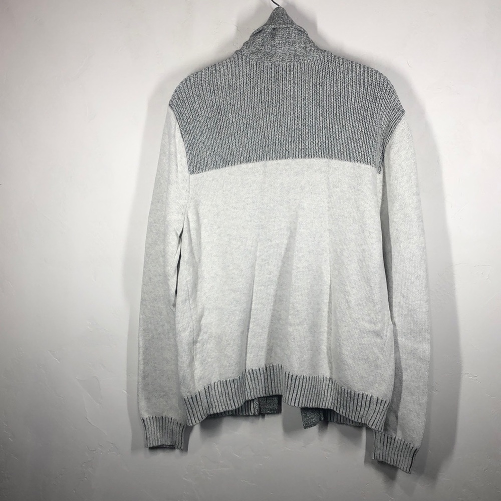 Express Cardigan With Toggle Buttons Size Large - image 8